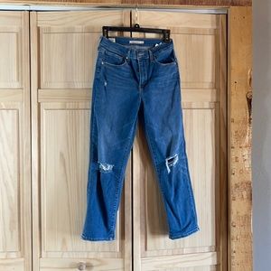 Levi’s 724 High Rise Straight Crop Jeans